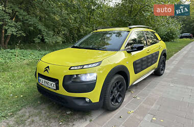 Внедорожник / Кроссовер Citroen C4 Cactus 2016 в 