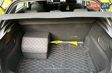 Внедорожник / Кроссовер Citroen C4 Cactus 2016 в 