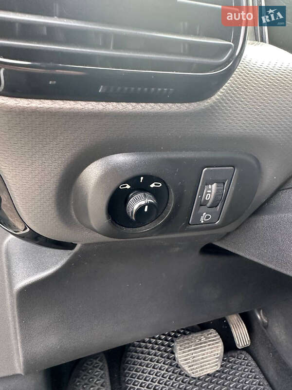 Внедорожник / Кроссовер Citroen C4 Cactus 2014 в Виннице