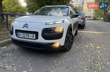 Внедорожник / Кроссовер Citroen C4 Cactus 2014 в 