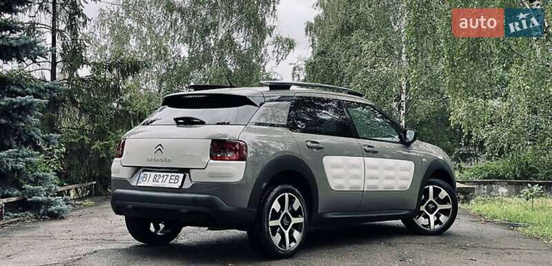 Внедорожник / Кроссовер Citroen C4 Cactus 2015 в Киеве фото Внедорожник / Кроссовер Citroen C4 Cactus 2015 в Киеве