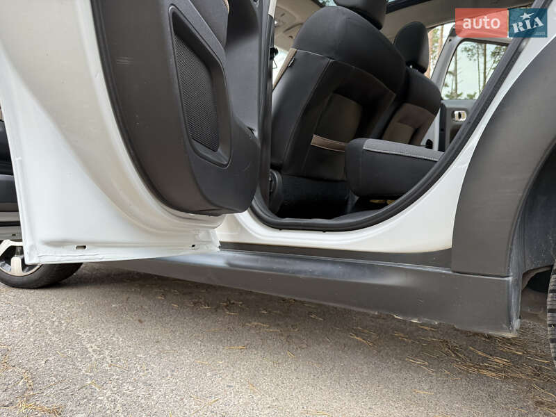 Позашляховик / Кросовер Citroen C4 Cactus 2014 в Києві фото 12 Позашляховик / Кросовер Citroen C4 Cactus 2014 в Києві