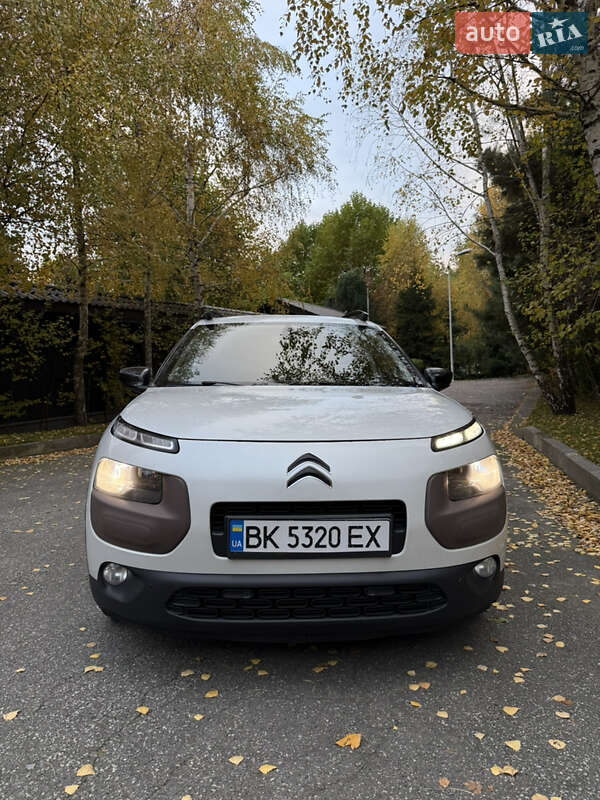 Позашляховик / Кросовер Citroen C4 Cactus 2014 в Києві фото 25 Позашляховик / Кросовер Citroen C4 Cactus 2014 в Києві
