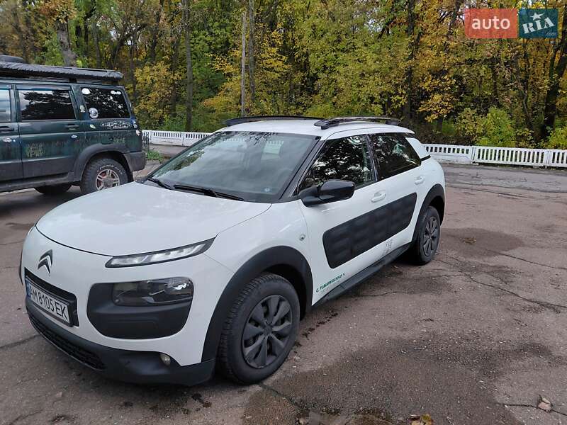 Позашляховик / Кросовер Citroen C4 Cactus 2015 в Житомирі