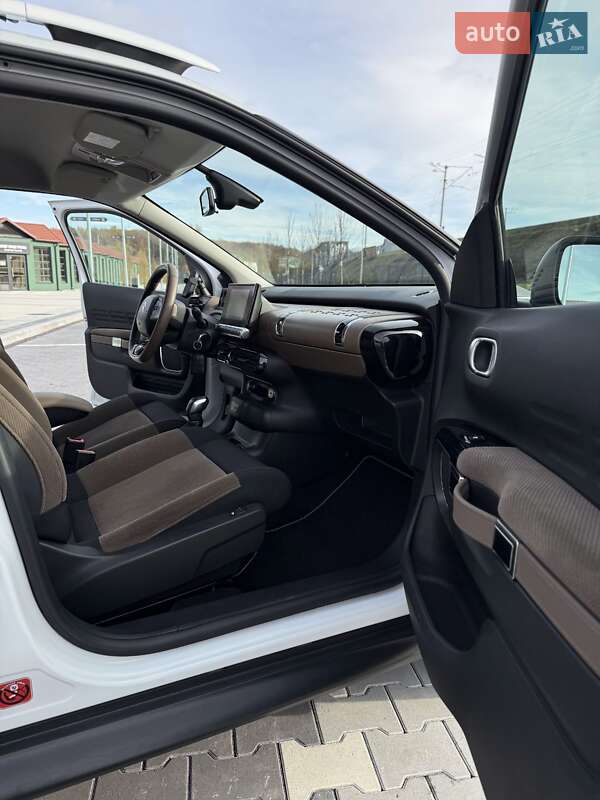 Позашляховик / Кросовер Citroen C4 Cactus 2017 в Києві фото 15 Позашляховик / Кросовер Citroen C4 Cactus 2017 в Києві