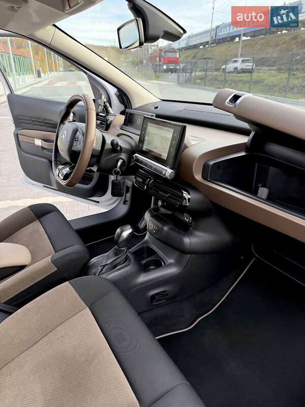 Позашляховик / Кросовер Citroen C4 Cactus 2017 в Києві фото 25 Позашляховик / Кросовер Citroen C4 Cactus 2017 в Києві