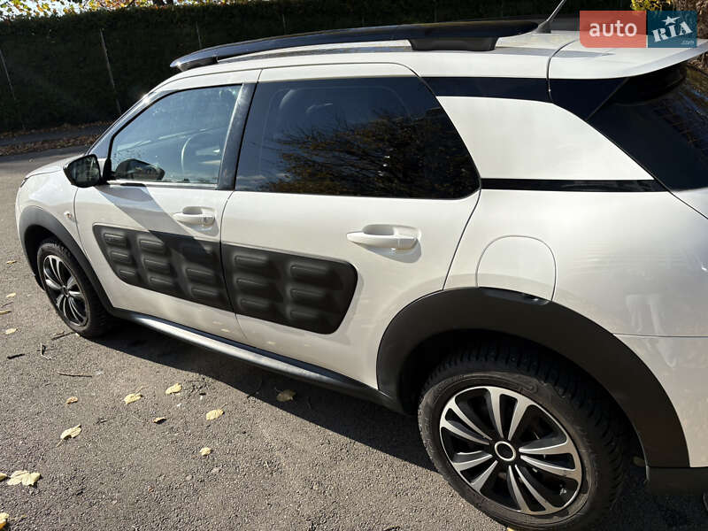 Внедорожник / Кроссовер Citroen C4 Cactus 2015 в Киеве фото 11 Внедорожник / Кроссовер Citroen C4 Cactus 2015 в Киеве
