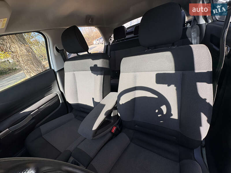 Внедорожник / Кроссовер Citroen C4 Cactus 2015 в Киеве фото 21 Внедорожник / Кроссовер Citroen C4 Cactus 2015 в Киеве