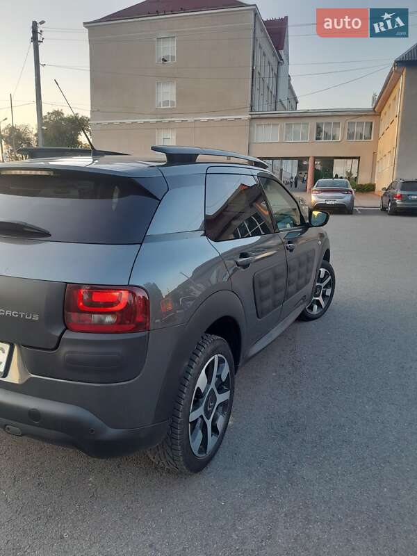 Внедорожник / Кроссовер Citroen C4 Cactus 2016 в Рогатине