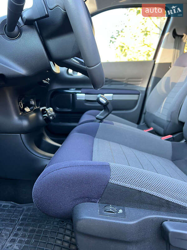 Позашляховик / Кросовер Citroen C4 Cactus 2014 в Львові