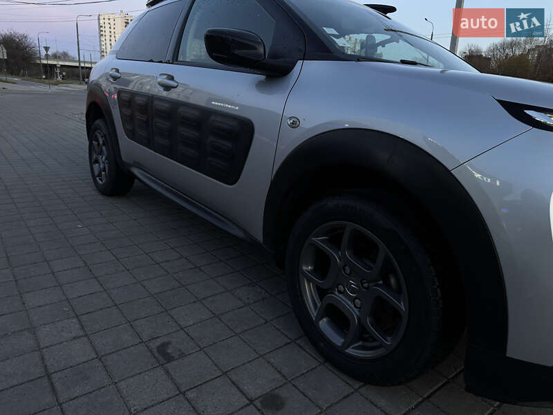 Позашляховик / Кросовер Citroen C4 Cactus 2014 в Львові