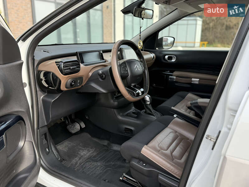 Внедорожник / Кроссовер Citroen C4 Cactus 2017 в Тернополе фото 24 Внедорожник / Кроссовер Citroen C4 Cactus 2017 в Тернополе
