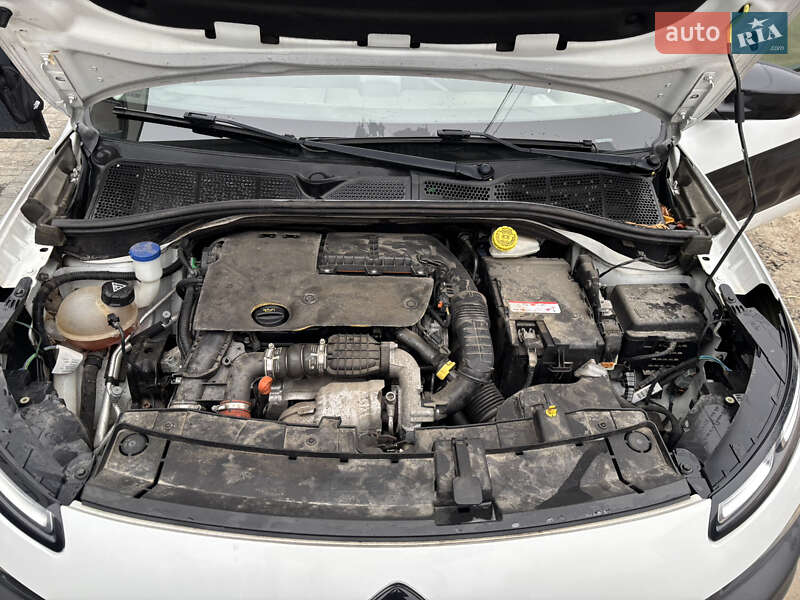 Внедорожник / Кроссовер Citroen C4 Cactus 2016 в Львове