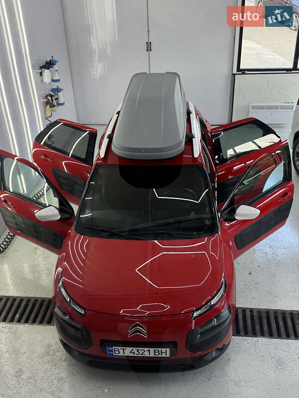 Позашляховик / Кросовер Citroen C4 Cactus 2016 в Херсоні