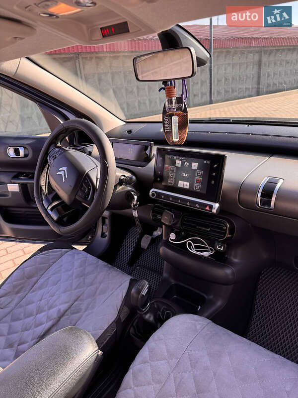 Внедорожник / Кроссовер Citroen C4 Cactus 2015 в Радехове