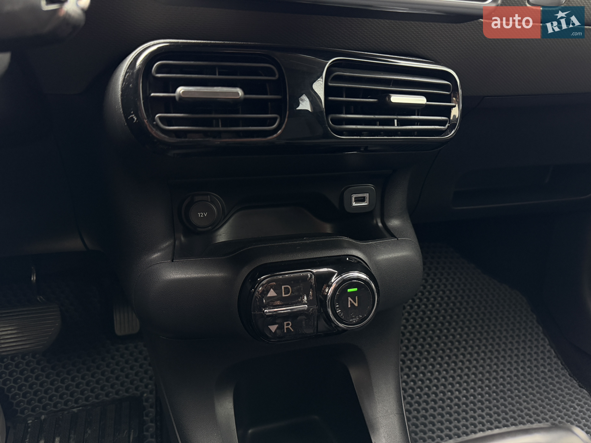 2014 Citroen C4 Cactus - мініатюра 19
