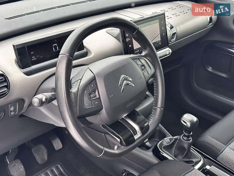 Позашляховик / Кросовер Citroen C4 Cactus 2018 в Умані