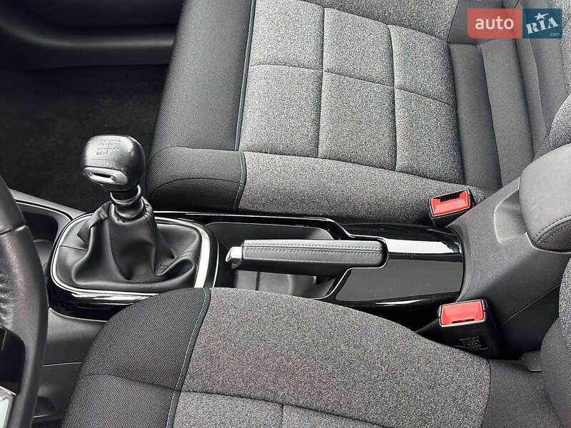 Позашляховик / Кросовер Citroen C4 Cactus 2018 в Умані