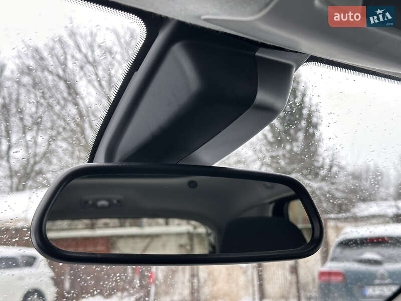 Позашляховик / Кросовер Citroen C4 Cactus 2018 в Умані