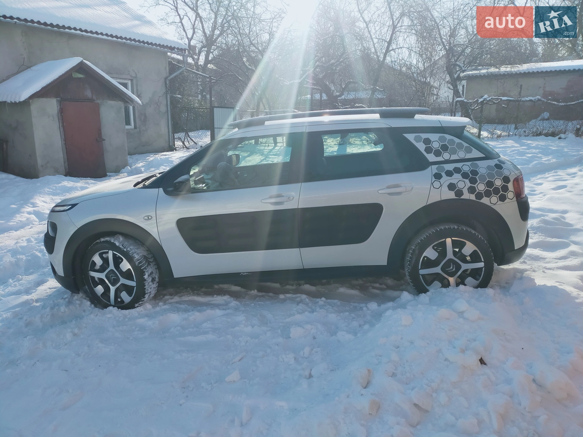 2015 Citroen C4 Cactus - мініатюра 15