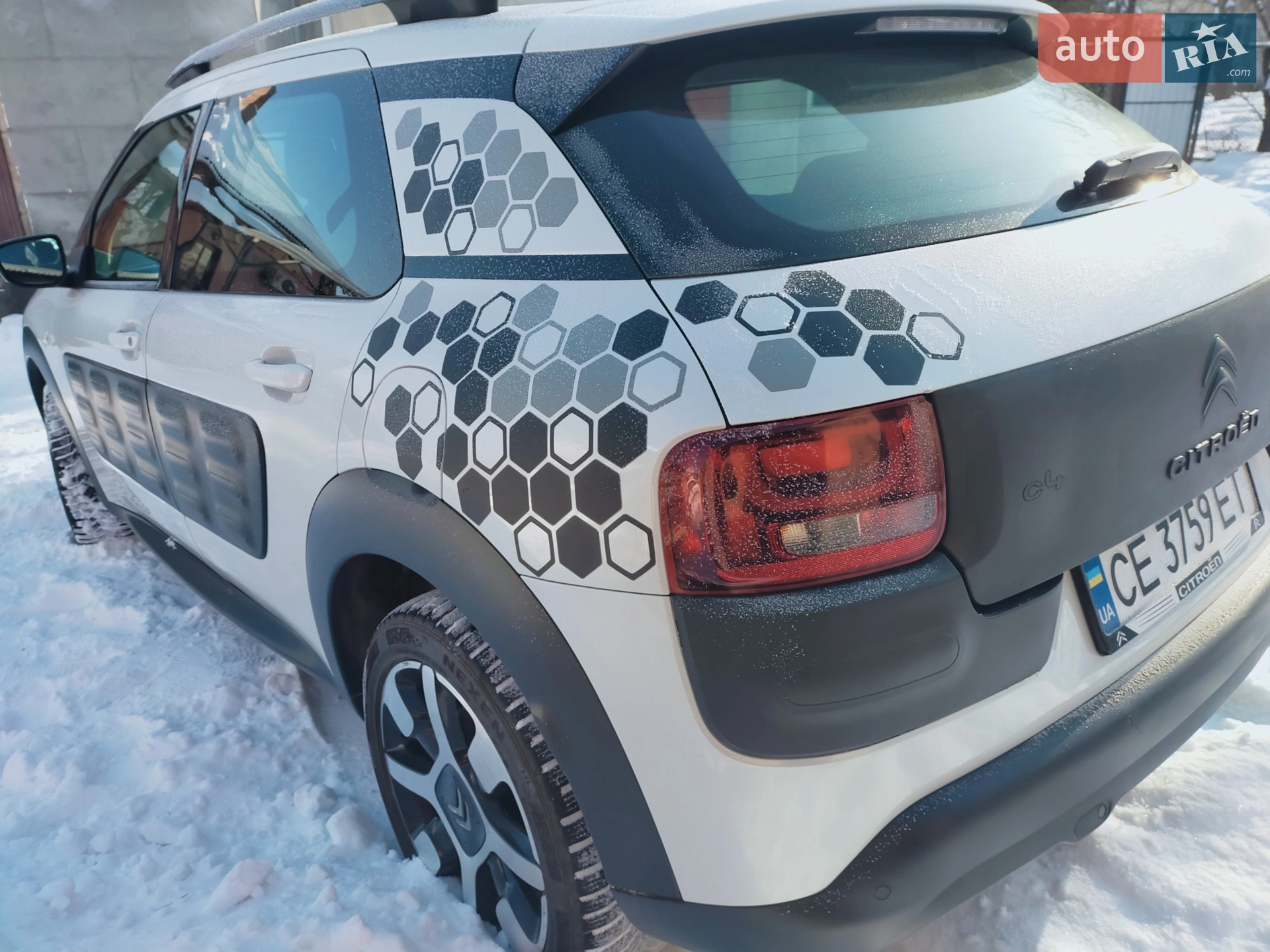 2015 Citroen C4 Cactus - мініатюра 16