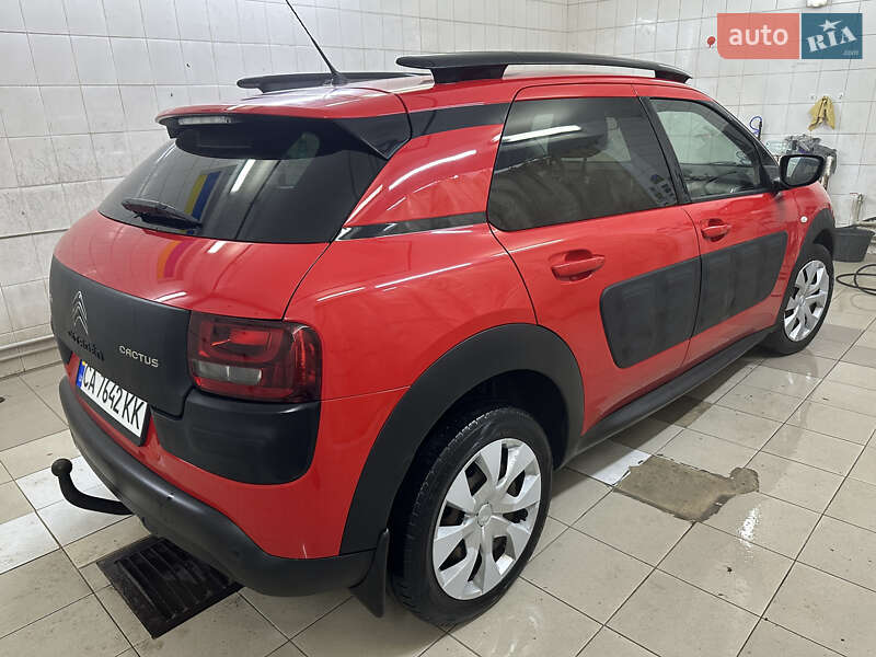 Внедорожник / Кроссовер Citroen C4 Cactus 2015 в Умани