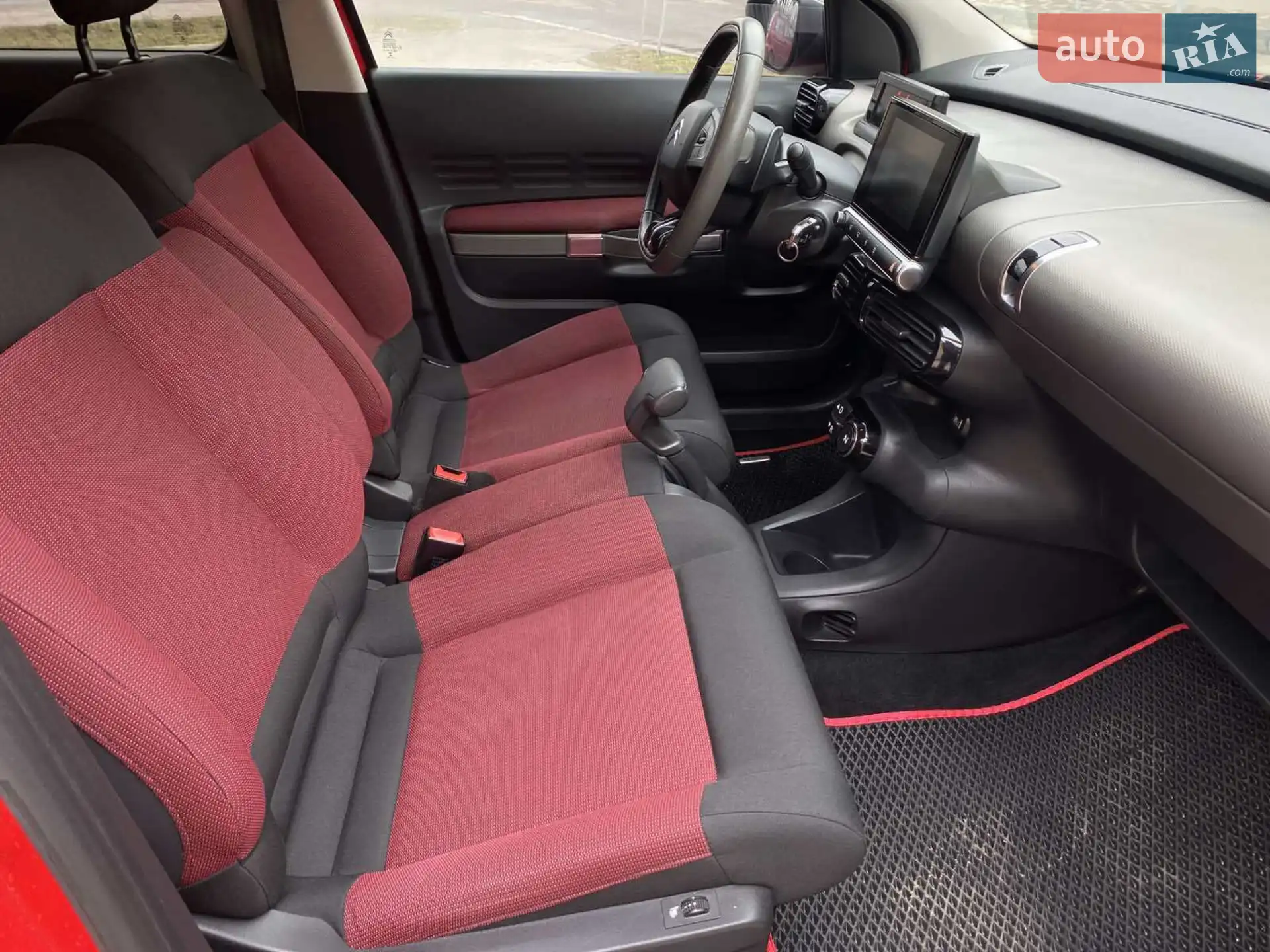 2018 Citroen C4 Cactus - мініатюра 36