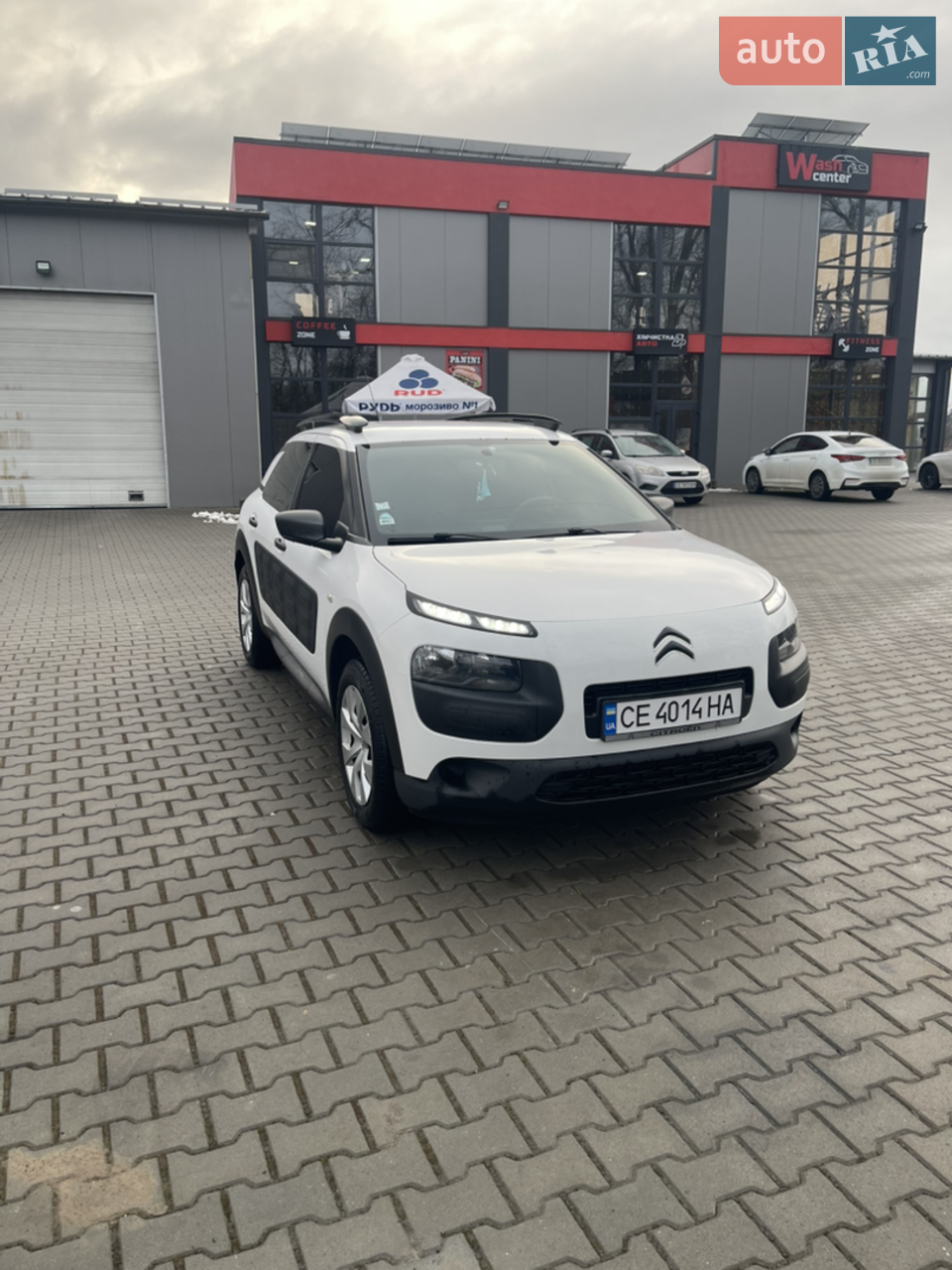 2016 Citroen C4 Cactus - мініатюра 16