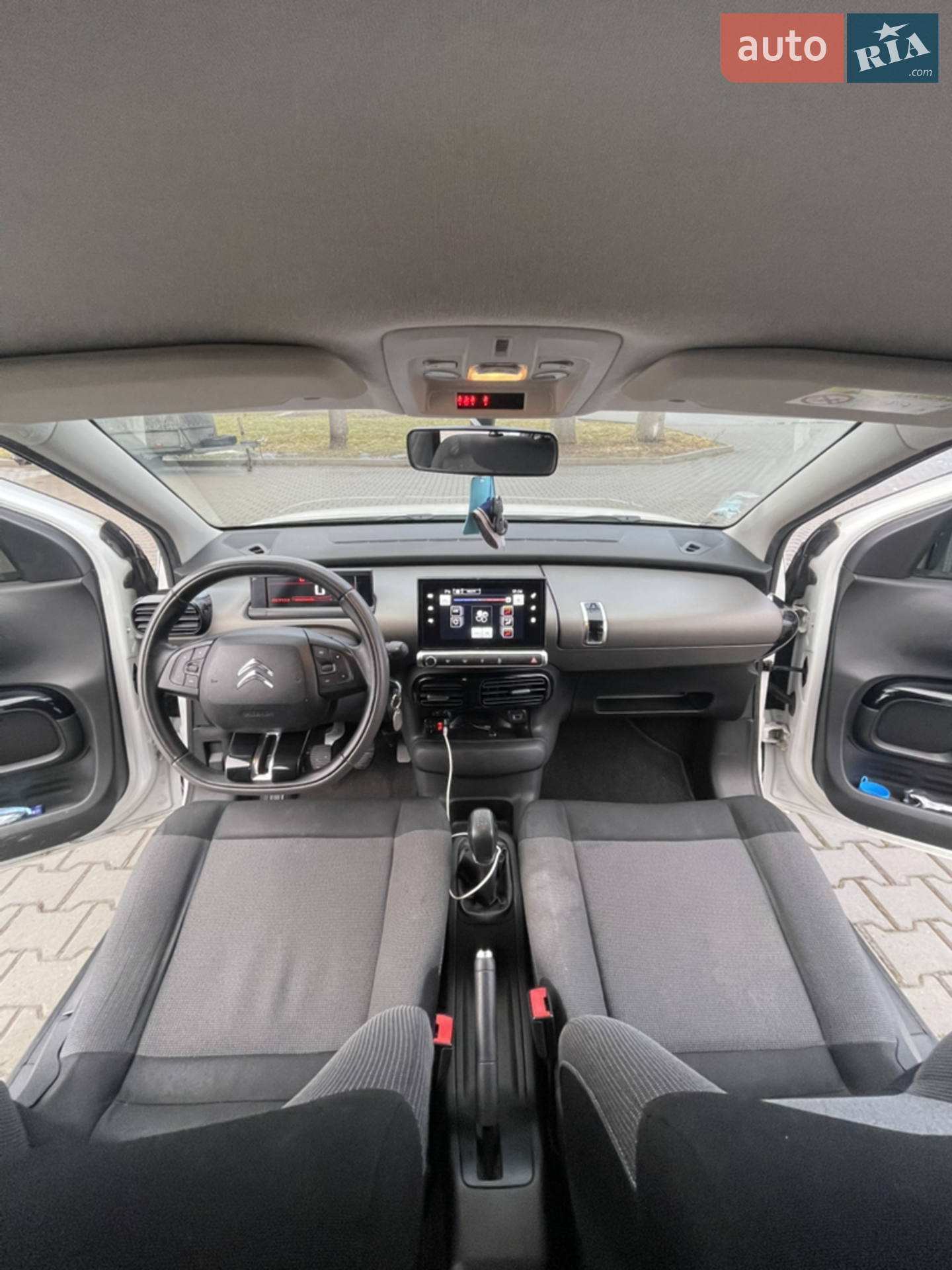 2017 Citroen C4 Cactus - мініатюра 19