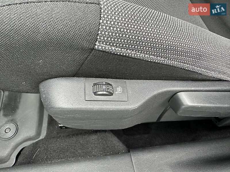 Внедорожник / Кроссовер Citroen C4 Cactus 2015 в Луцке фото 45 Внедорожник / Кроссовер Citroen C4 Cactus 2015 в Луцке