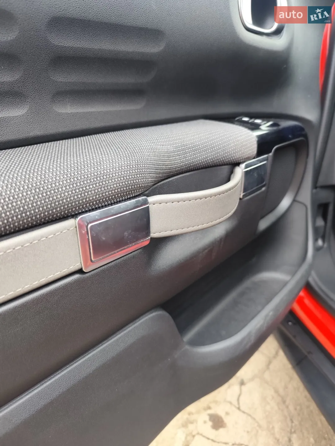 2015 Citroen C4 Cactus - мініатюра 25
