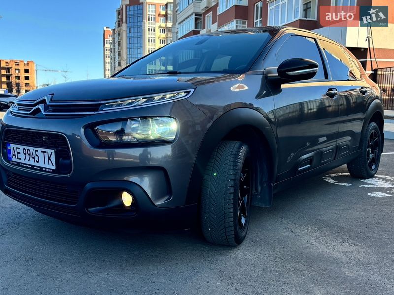 Позашляховик / Кросовер Citroen C4 Cactus 2018 в Умані