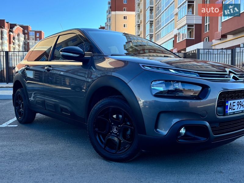 Позашляховик / Кросовер Citroen C4 Cactus 2018 в Умані