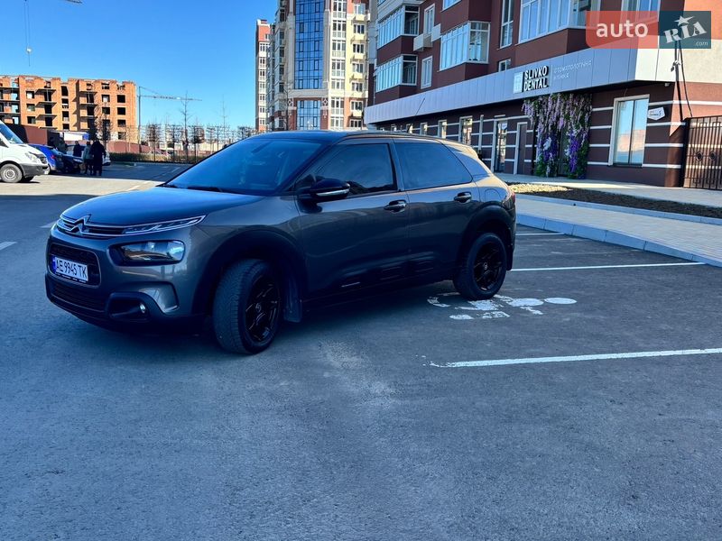 Позашляховик / Кросовер Citroen C4 Cactus 2018 в Умані