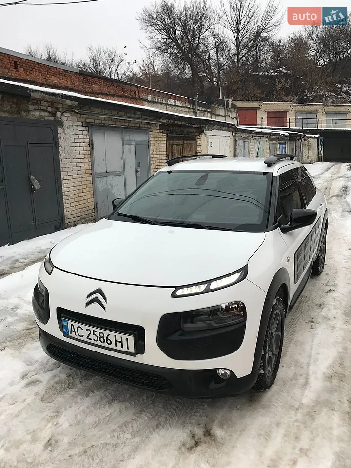 2015 Citroen C4 Cactus - мініатюра 16