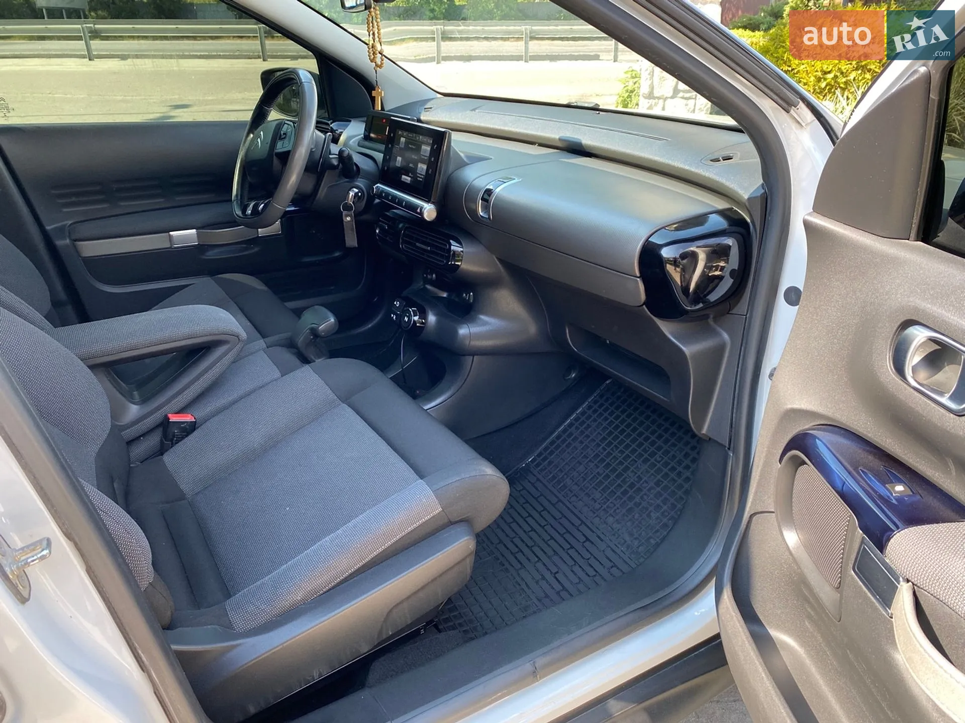 2014 Citroen C4 Cactus - мініатюра 25