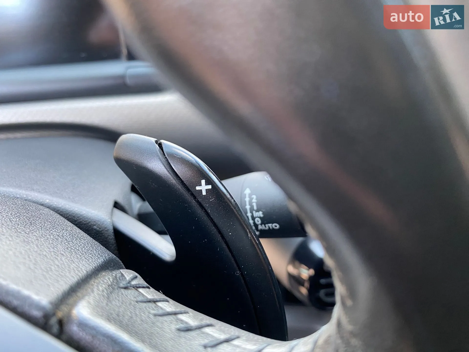 2014 Citroen C4 Cactus - мініатюра 39
