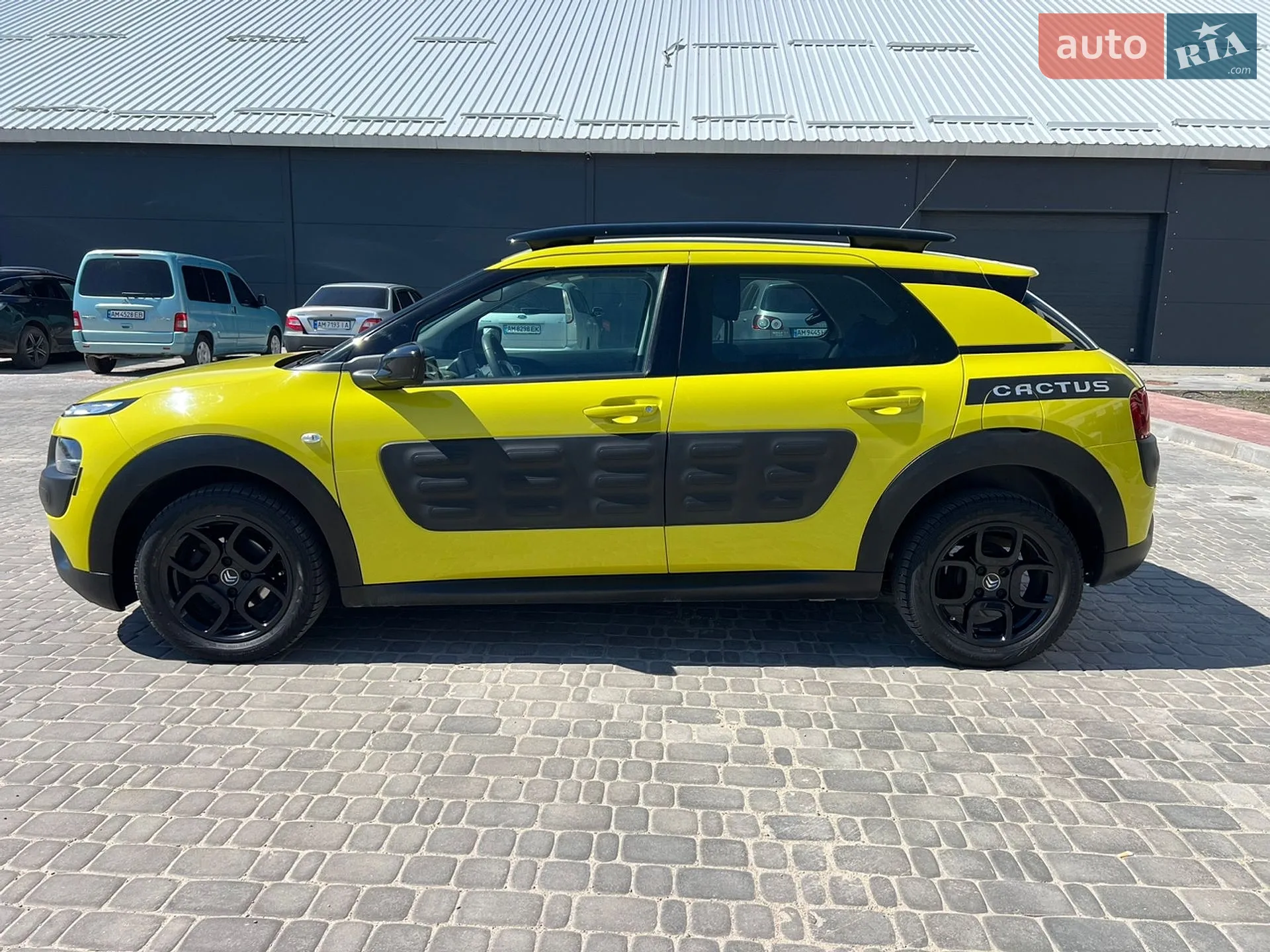 2017 Citroen C4 Cactus - мініатюра 2