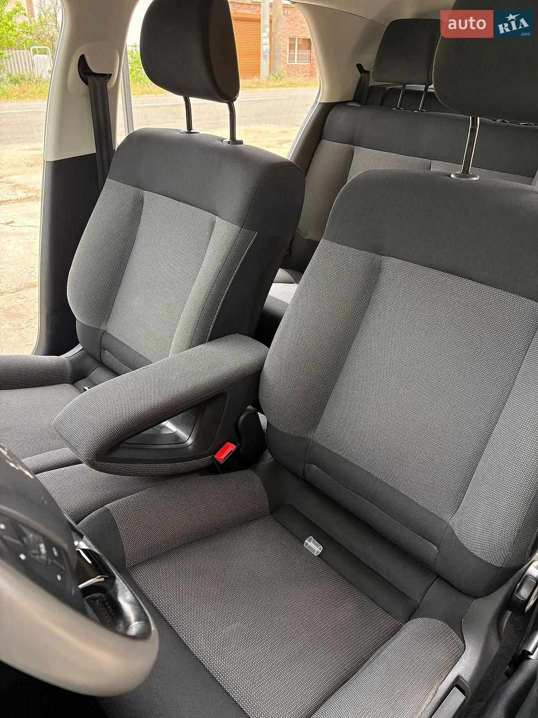 2015 Citroen C4 Cactus - мініатюра 10
