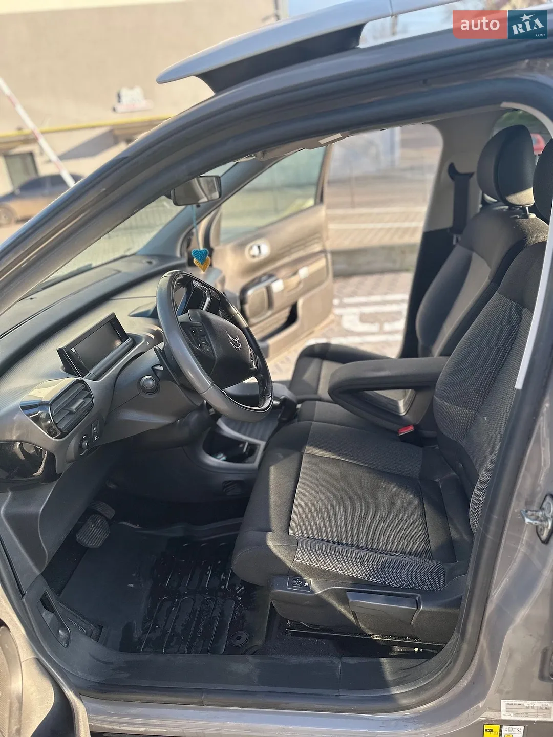 2016 Citroen C4 Cactus - мініатюра 19
