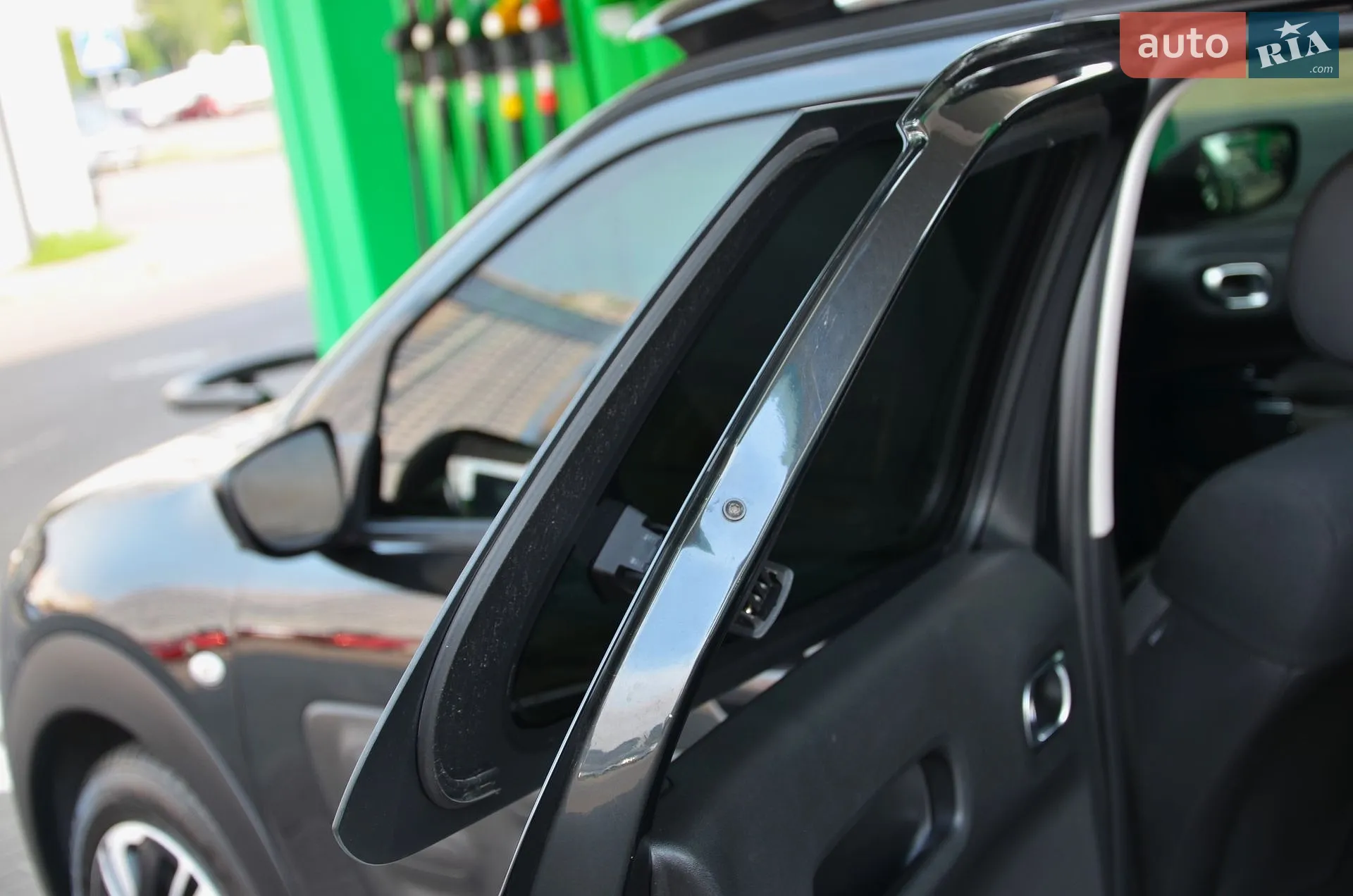 2015 Citroen C4 Cactus - мініатюра 34