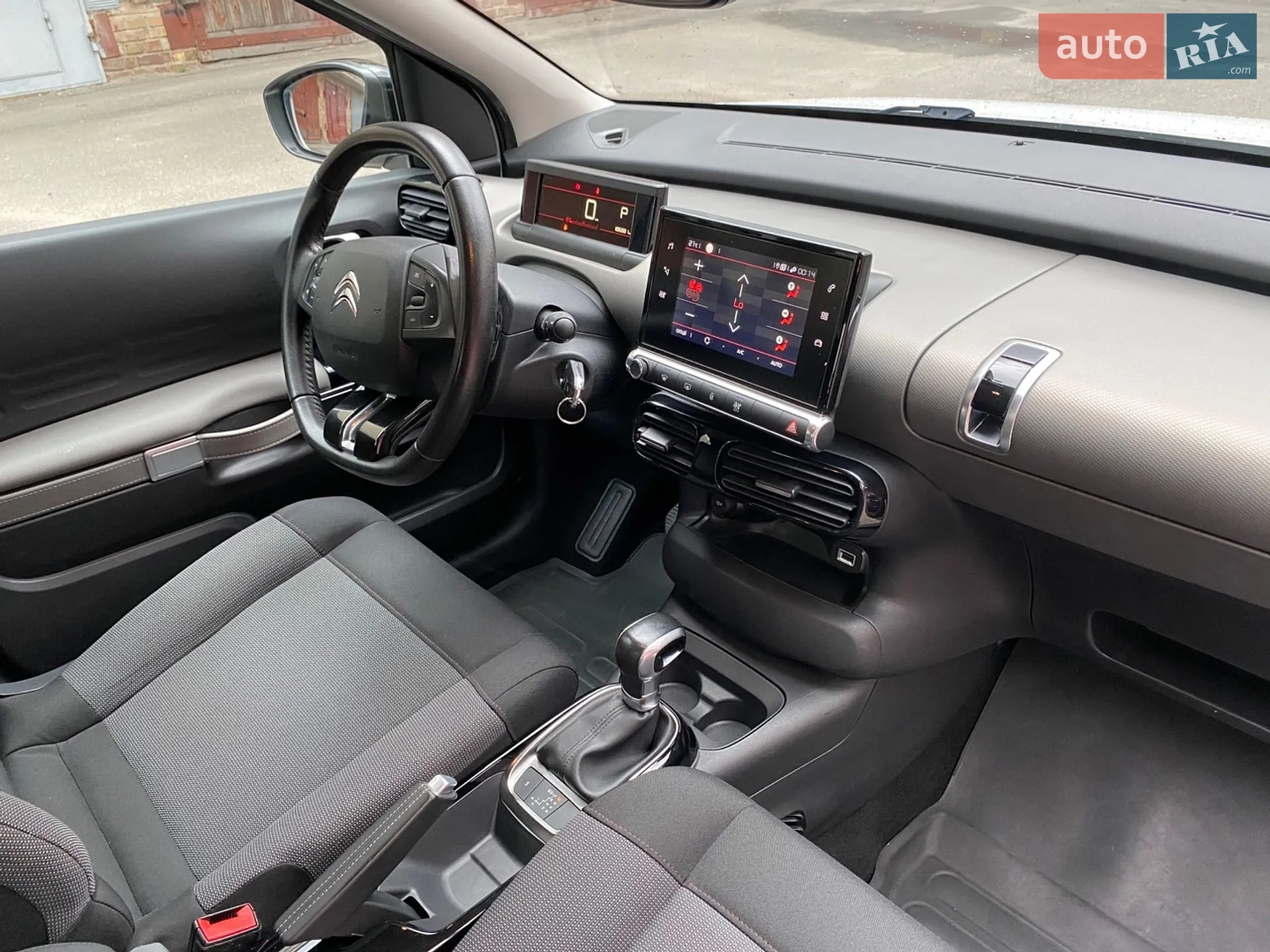 2019 Citroen C4 Cactus - мініатюра 25
