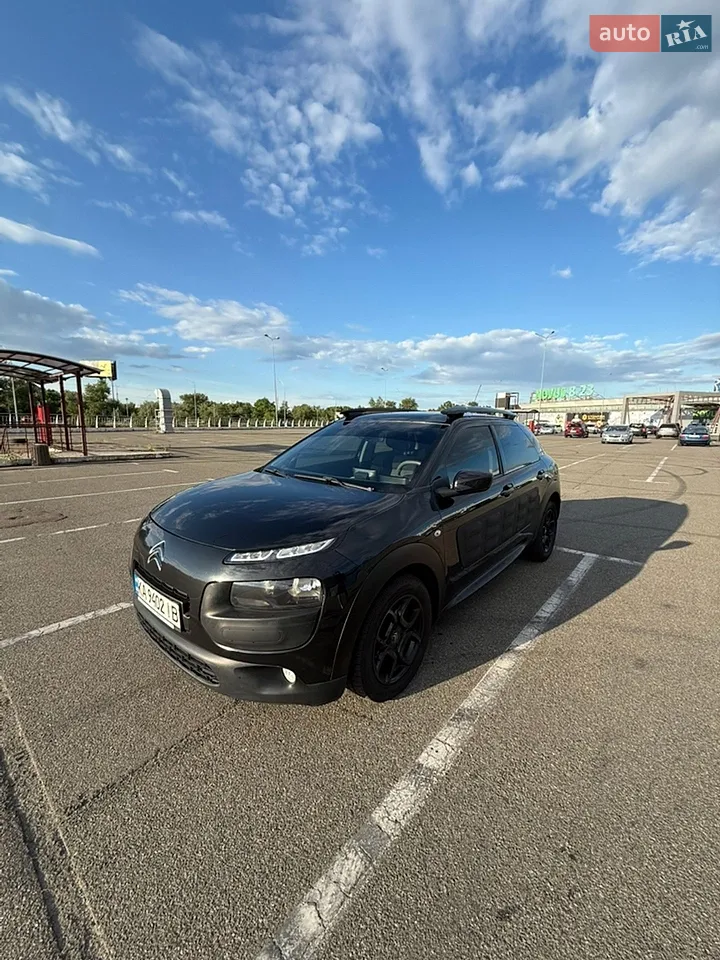 2016 Citroen C4 Cactus - мініатюра 33