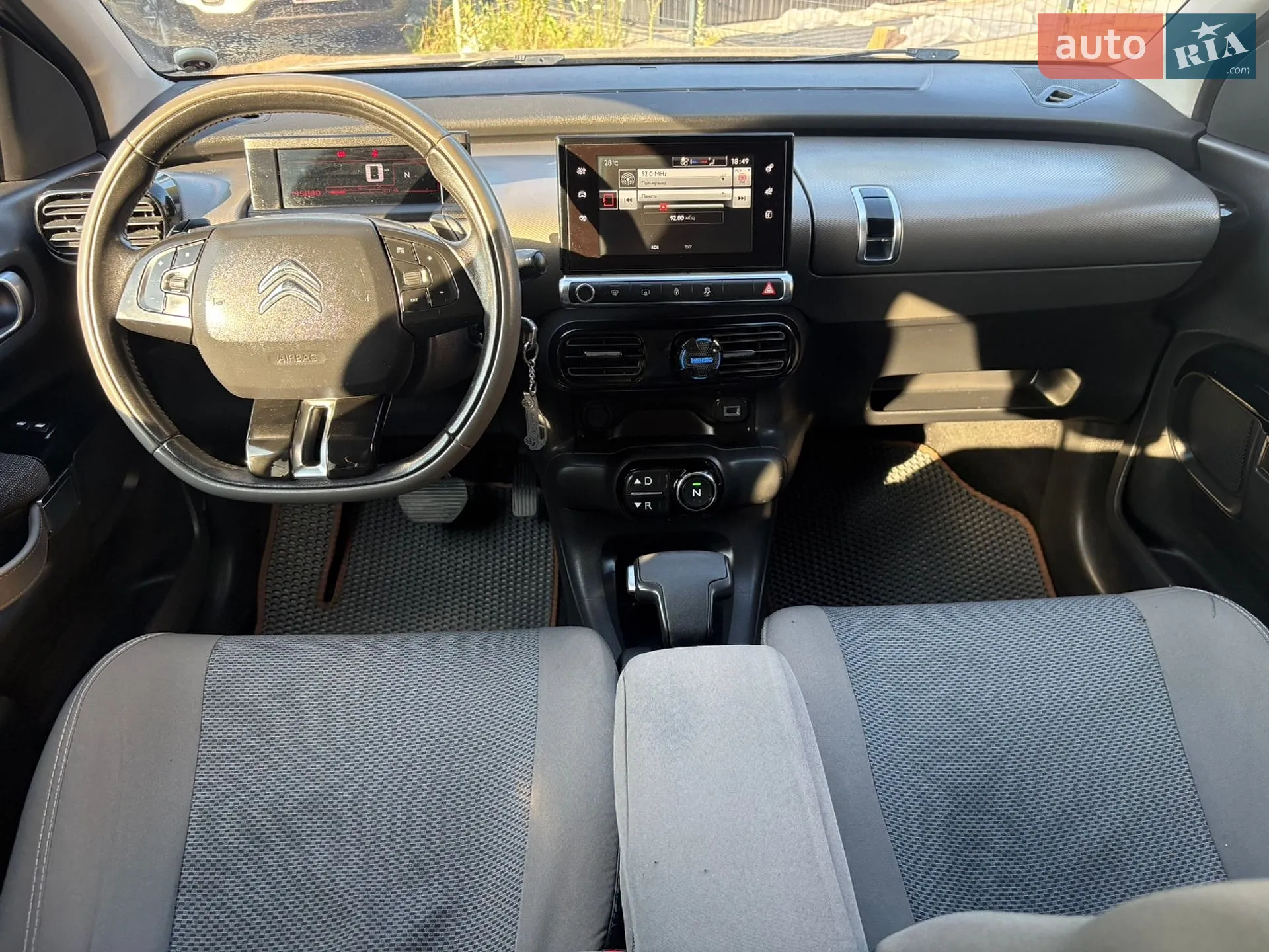 2017 Citroen C4 Cactus - мініатюра 11