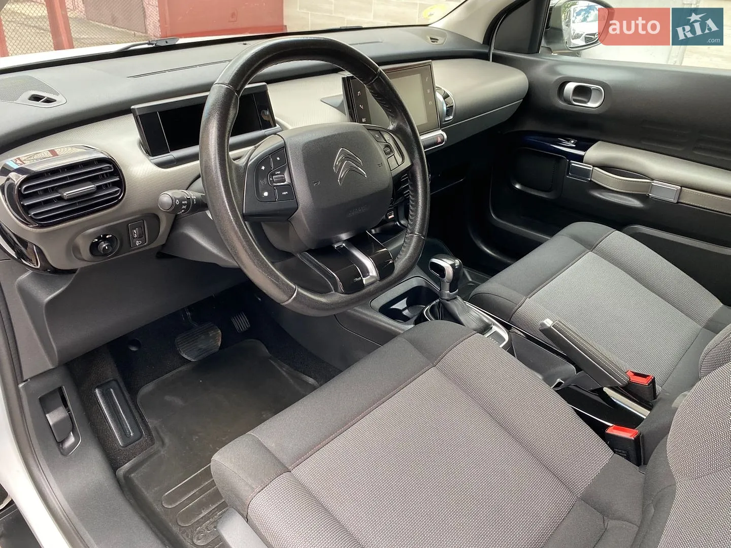 2018 Citroen C4 Cactus - мініатюра 19