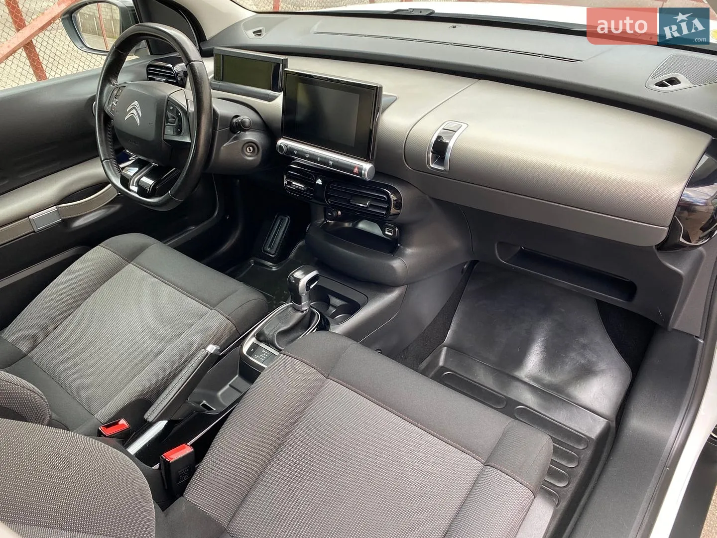 2018 Citroen C4 Cactus - мініатюра 25
