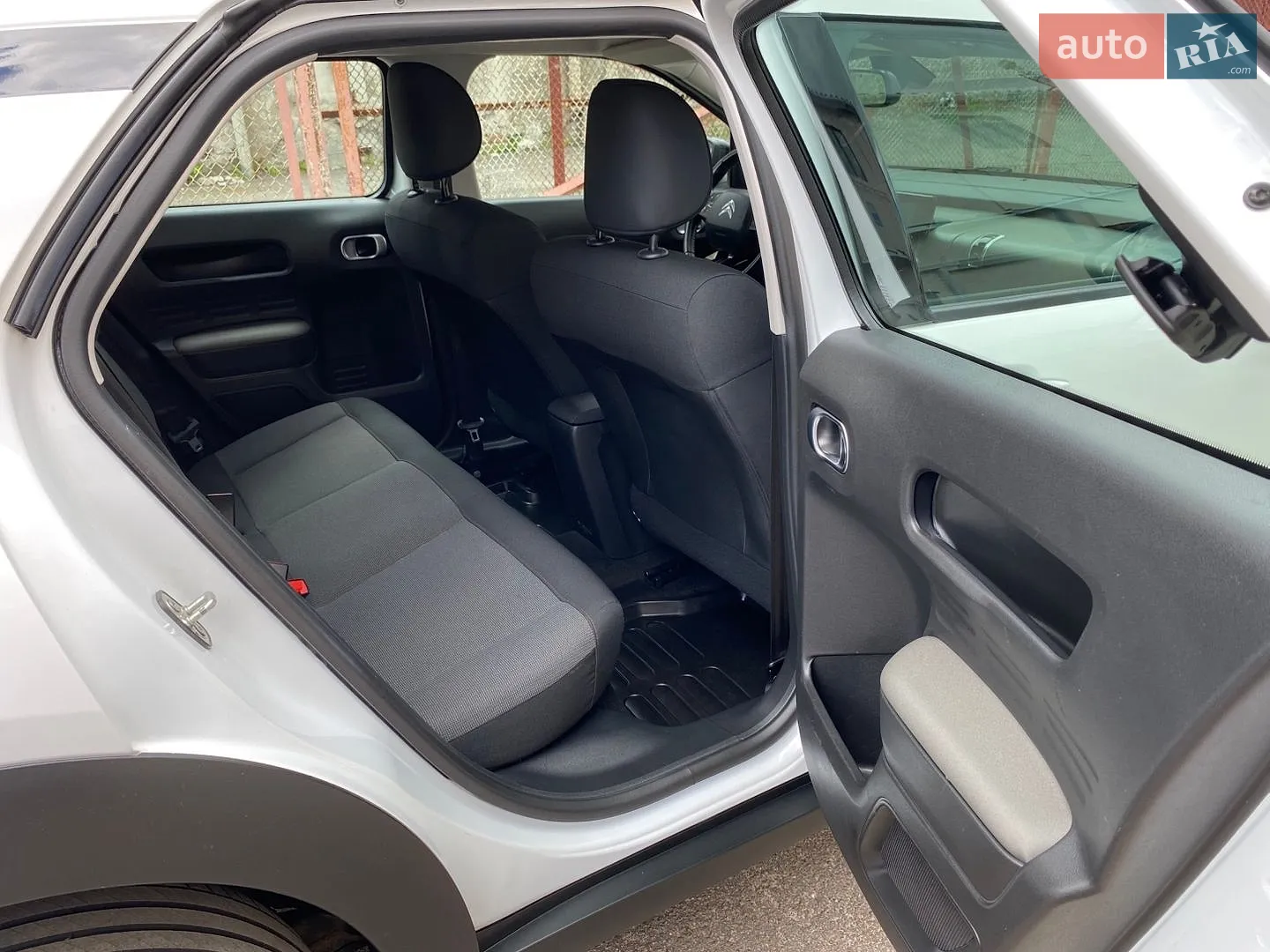 2018 Citroen C4 Cactus - мініатюра 29