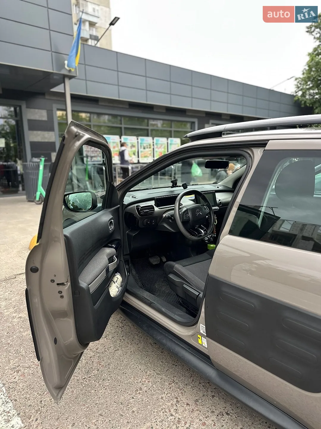 2014 Citroen C4 Cactus - мініатюра 11