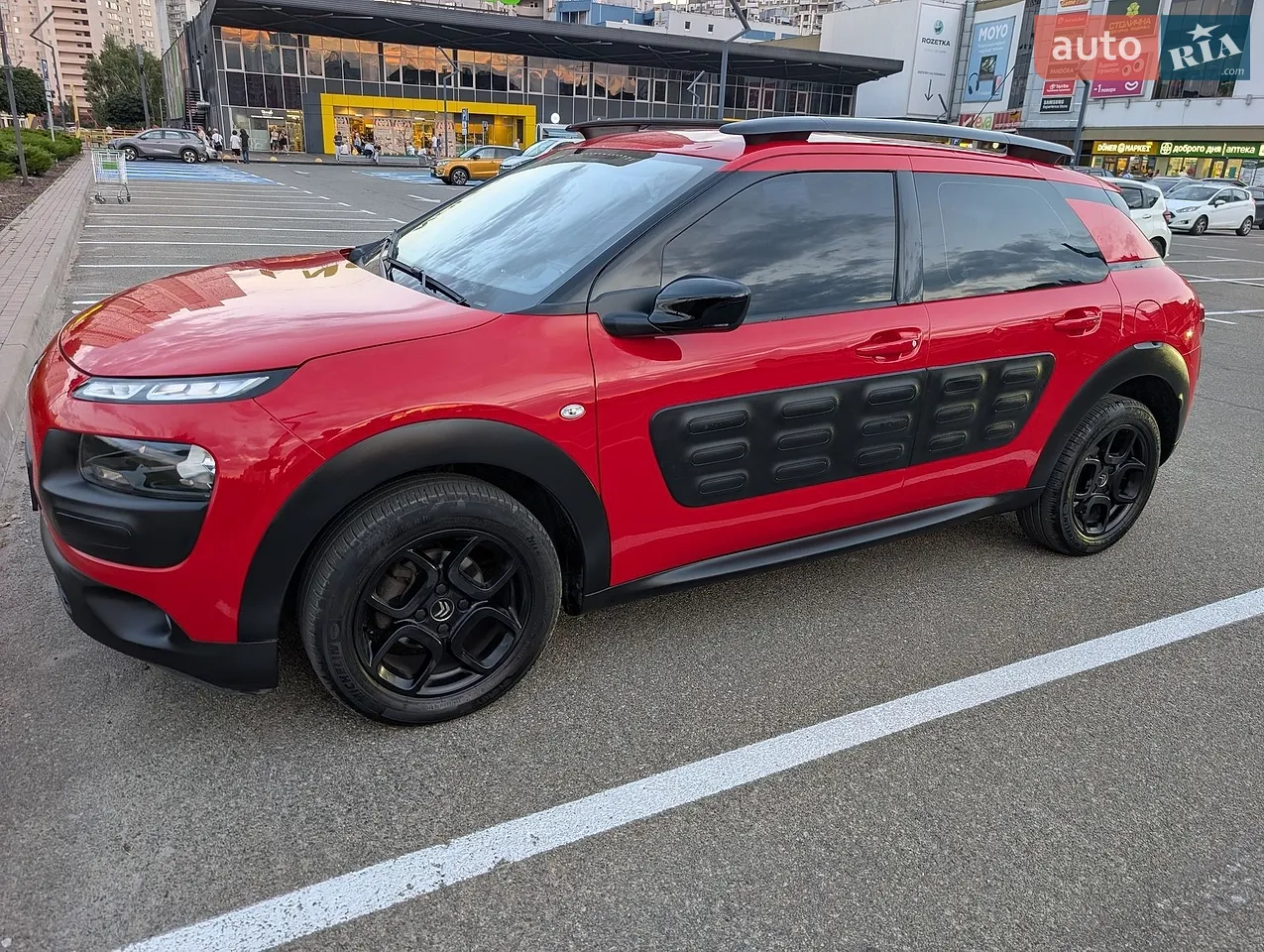 2016 Citroen C4 Cactus - мініатюра 16
