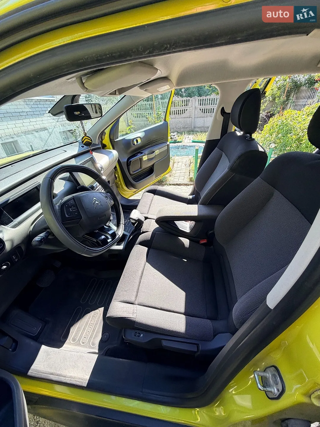 2015 Citroen C4 Cactus - мініатюра 12